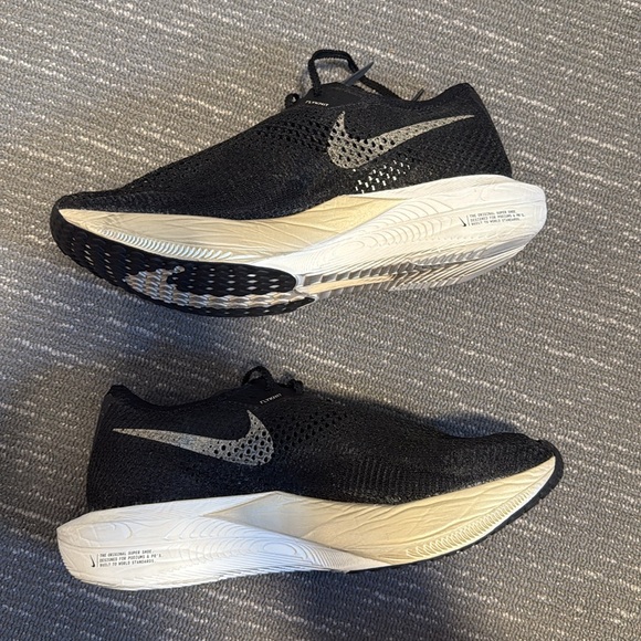 Nike Men’s Vaporfly 3 Black/Metallic Gold - Size 11 - Picture 4 of 7